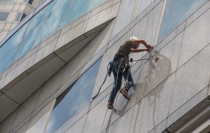 What’s the Best Business Structure for A Cleaning Service in Singapore?