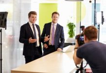 Top 10 Best Corporate Photographers in Singapore for 2025 Top 10 Best Corporate Photographers in Singapore